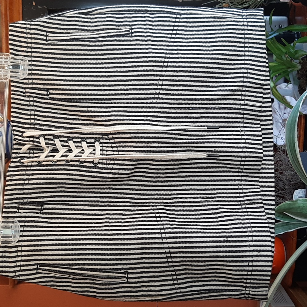 Madewell Black/Cream Striped Womens  Lace-up Mini Sz 10